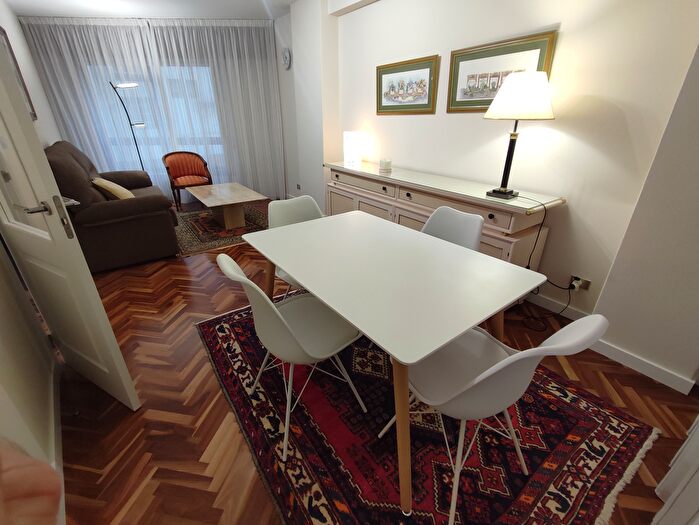 Piso en alquiler en Cuatro Caminos Plaza de la Cubela, A Coruña Capital de 2 habitaciones