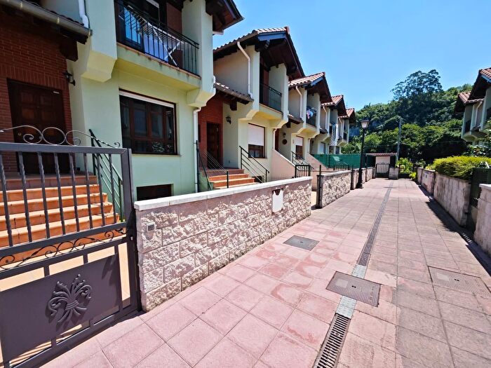 Casas en venta y pisos alquiler - 1