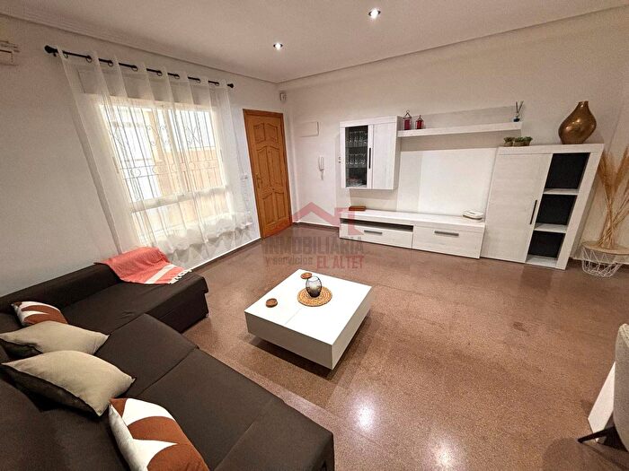 Casas en venta y pisos alquiler - 2