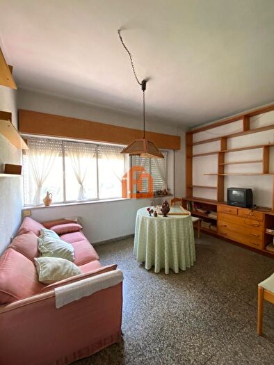 Piso en venta en La Robla, León de 3 habitaciones