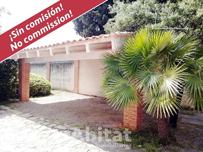 Casa en venta en Cocentaina, Alicante de 5 habitaciones