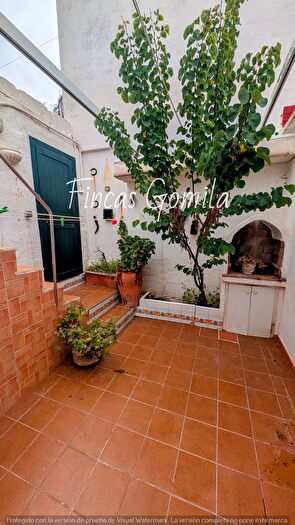 Casas en venta y pisos alquiler - 3