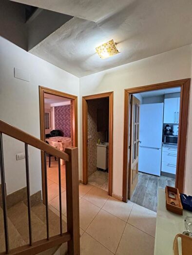 Casas en venta y pisos alquiler - 2