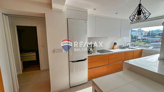 Casas en venta y pisos alquiler - 3