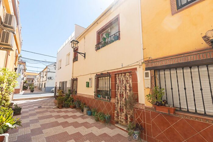 Casa en venta en Maracena, Granada de 3 habitaciones