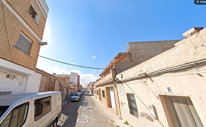 Piso en venta en Puerto de Sagunto, Nuevo Centro de 4 habitaciones