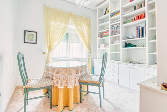 Casas en venta y pisos alquiler - 2