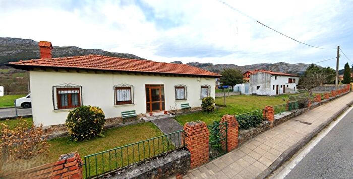 Casas en venta y pisos alquiler - 1