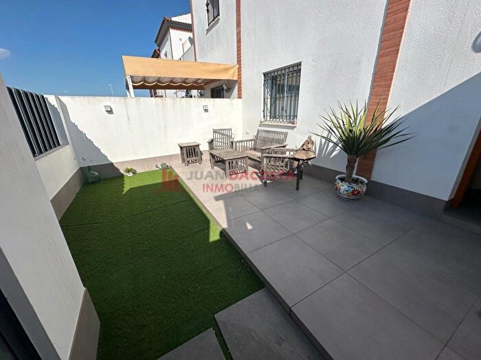 Piso en venta en Lepe, Huelva de 3 habitaciones