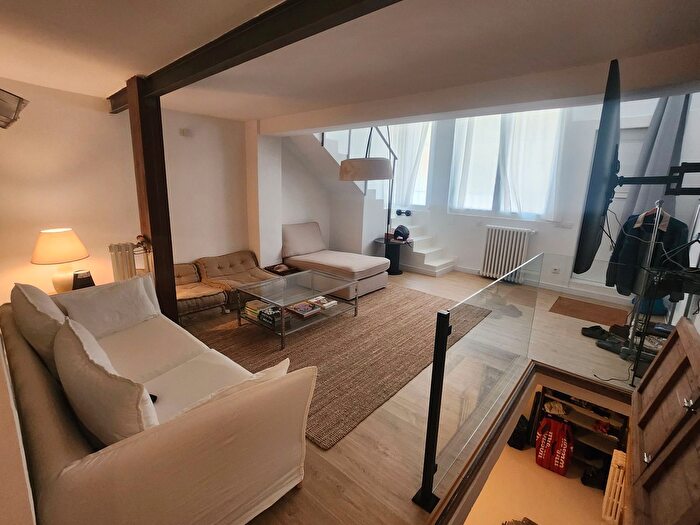 Piso en venta en Tetuán, Cuatro Caminos Azca de 2 habitaciones