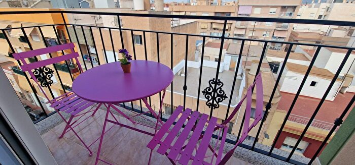 Piso en alquiler en Casco Antiguo, Águilas de 2 habitaciones