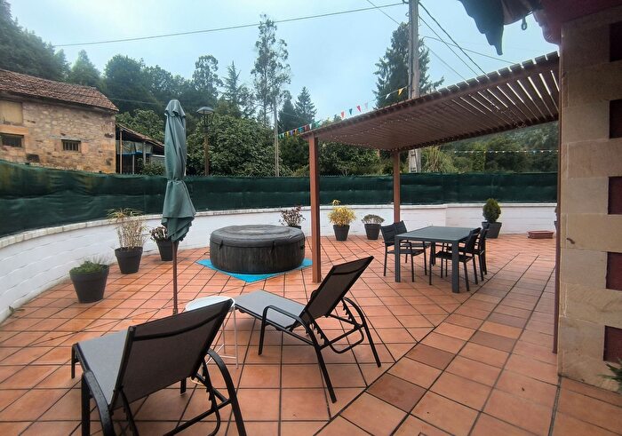 Casas en venta y pisos alquiler - 1