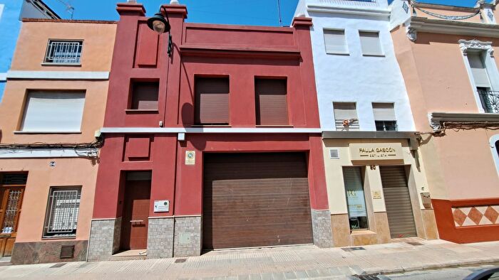 Casas en venta y pisos alquiler - 1