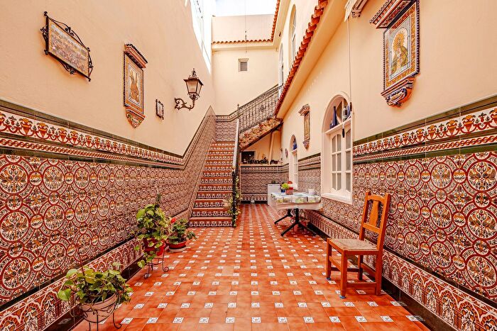 Casas en venta y pisos alquiler - 2