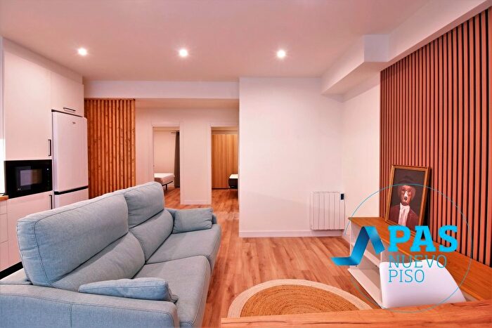 Casas en venta y pisos alquiler - 1