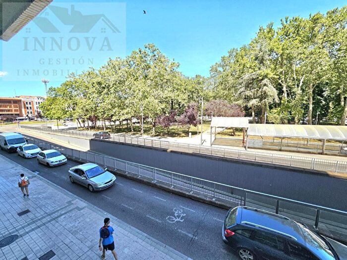 Casas en venta y pisos alquiler - 2