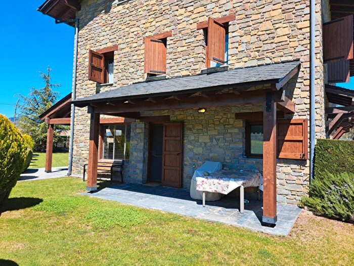 Casa en alquiler en Bellver de Cerdanya, Lleida de 3 habitaciones