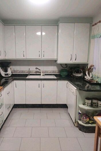 Casas en venta y pisos alquiler - 2