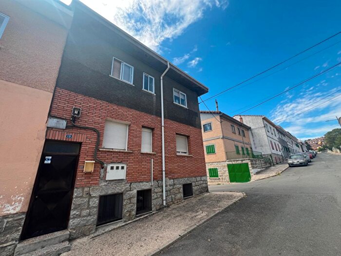 Casas en venta y pisos alquiler - 1