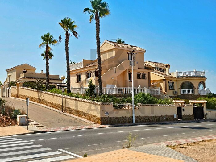 Casa en venta en Gran Alacant, Monte y Mar de 3 habitaciones