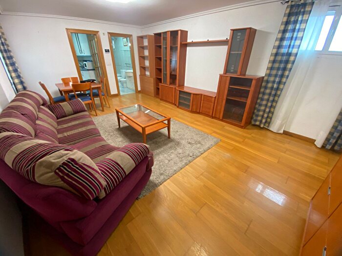 Casas en venta y pisos alquiler - 2