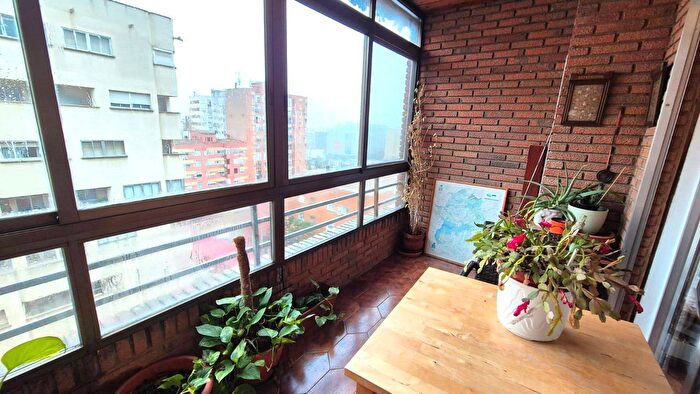 Casas en venta y pisos alquiler - 1