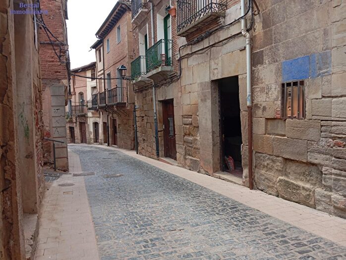 Casa en venta en Navarrete, La Rioja de 3 habitaciones