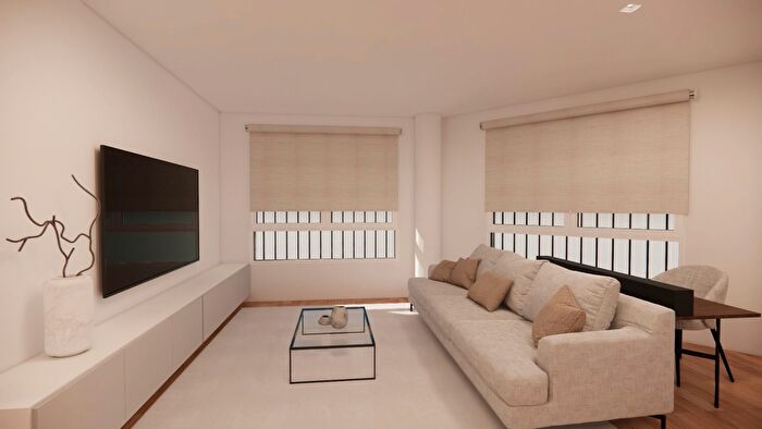 Casas en venta y pisos alquiler - 3