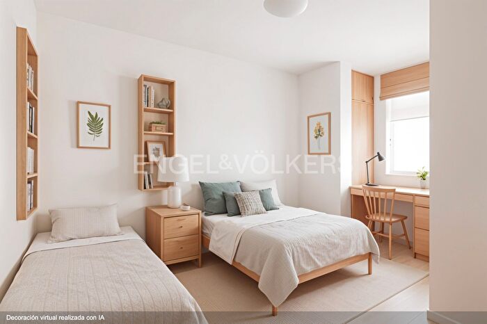 Casas en venta y pisos alquiler - 3
