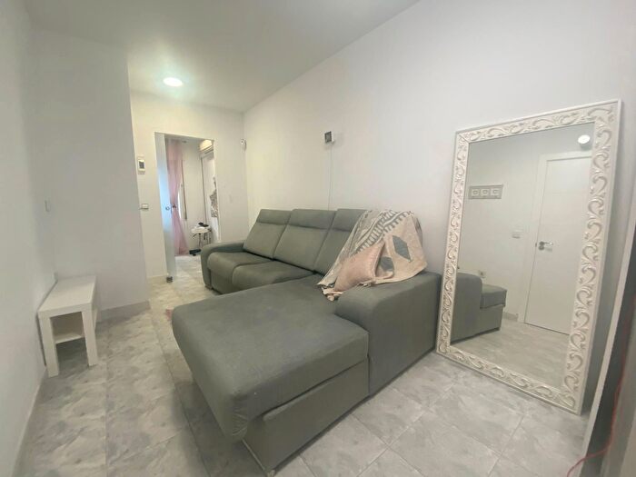 Casa en venta en Centro Ciudad, Plasencia de 2 habitaciones