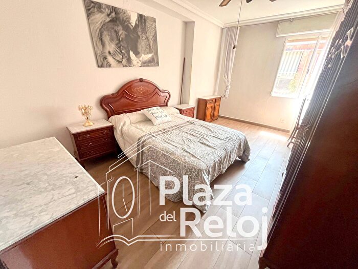 Casas en venta y pisos alquiler - 2