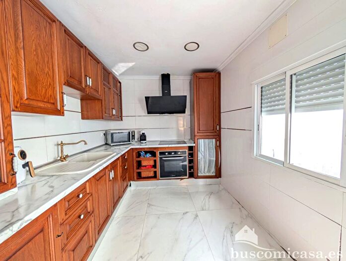 Casas en venta y pisos alquiler - 2