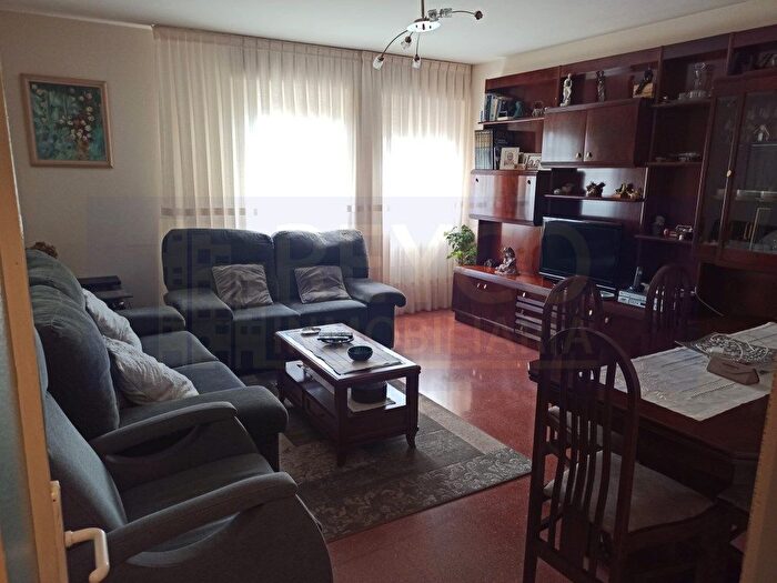 Piso en venta en Baños de Río Tobía, La Rioja de 3 habitaciones