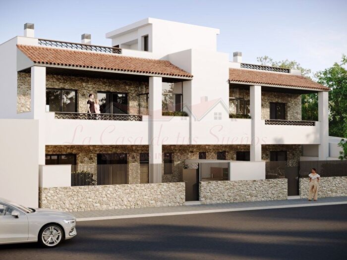 Casas en venta y pisos alquiler - 1