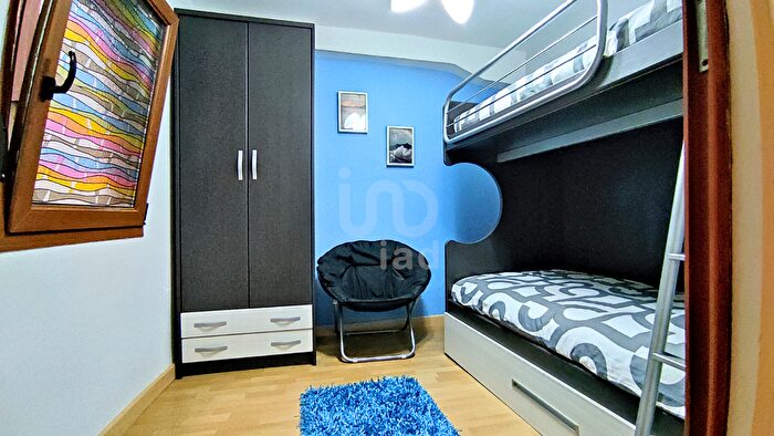 Casas en venta y pisos alquiler - 3
