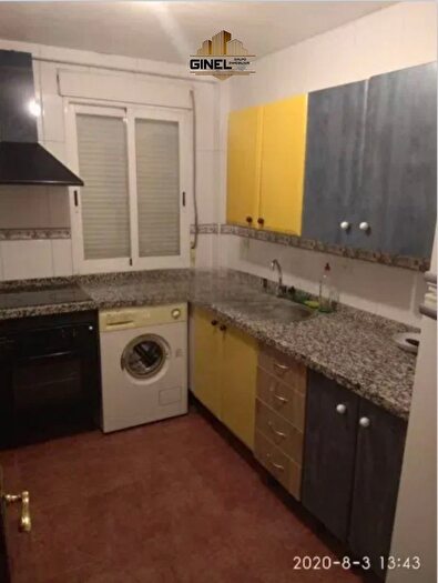 Piso en alquiler en Villatorres, Jaén de 4 habitaciones