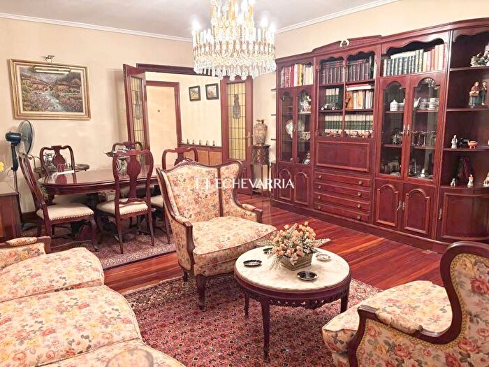 Casas en venta y pisos alquiler - 1