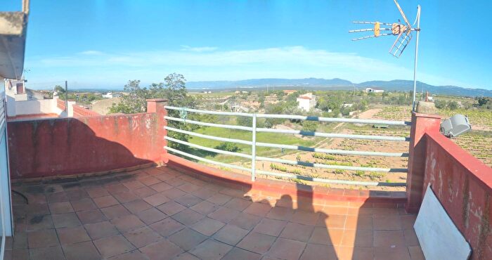 Casa en venta en Aiguamúrcia, Tarragona de 4 habitaciones