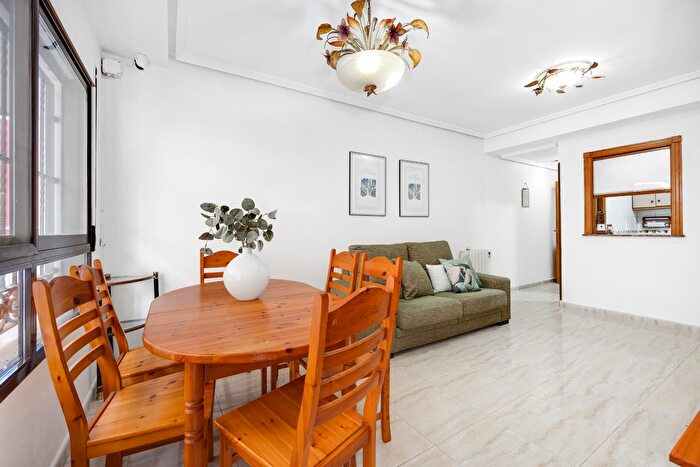 Casas en venta y pisos alquiler - 2