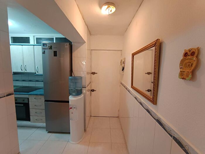 Casas en venta y pisos alquiler - 2