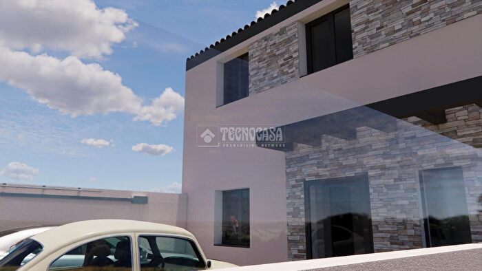 Casa en venta en Centro, Navalcarnero de 4 habitaciones