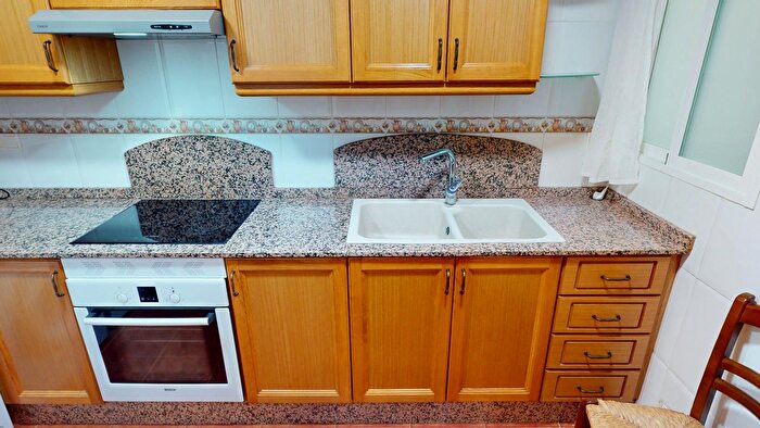Casas en venta y pisos alquiler - 2
