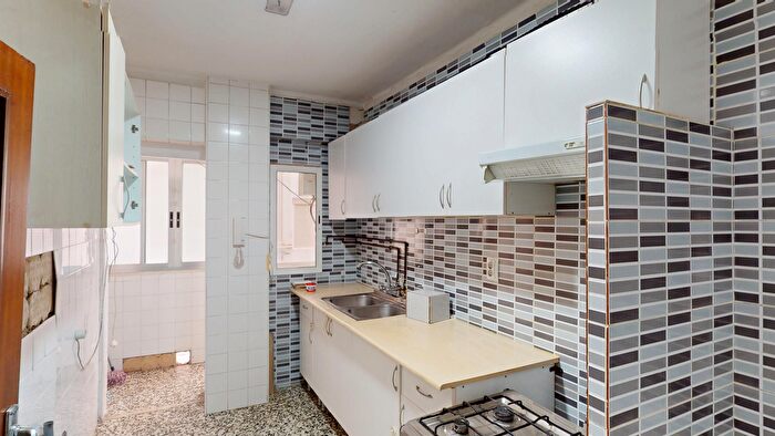 Casas en venta y pisos alquiler - 2