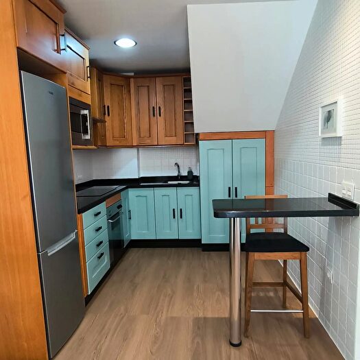 Casas en venta y pisos alquiler - 3