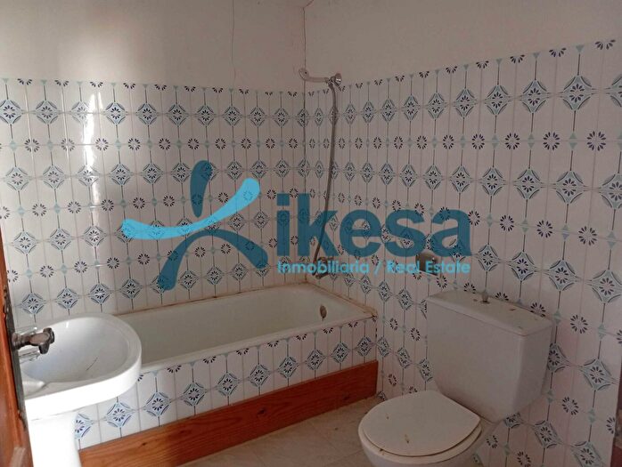 Casas en venta y pisos alquiler - 2