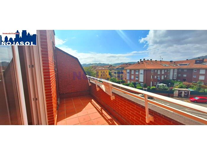 Casas en venta y pisos alquiler - 2