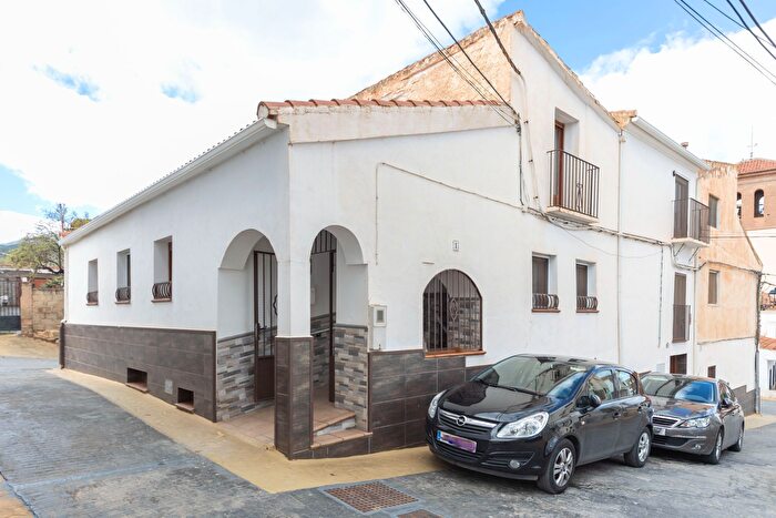 Casa en venta en Lanteira, Granada de 4 habitaciones