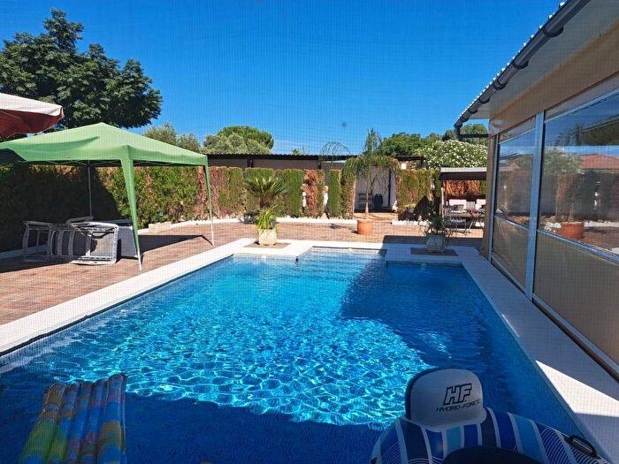 Casa en venta en Andalucía, Sevilla de 6 habitaciones