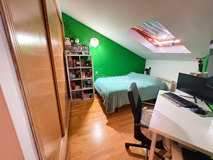 Casas en venta y pisos alquiler - 2