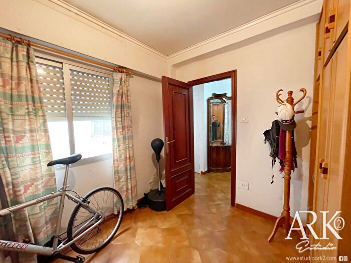 Casas en venta y pisos alquiler - 2